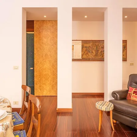 Exclusive Central Daire Bardolino